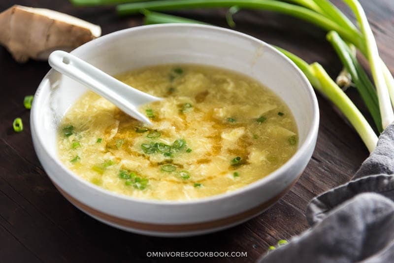 Make the restaurant-style Chinese egg drop soup with the minimum ingredients, within 15 minutes, and without any fuss.