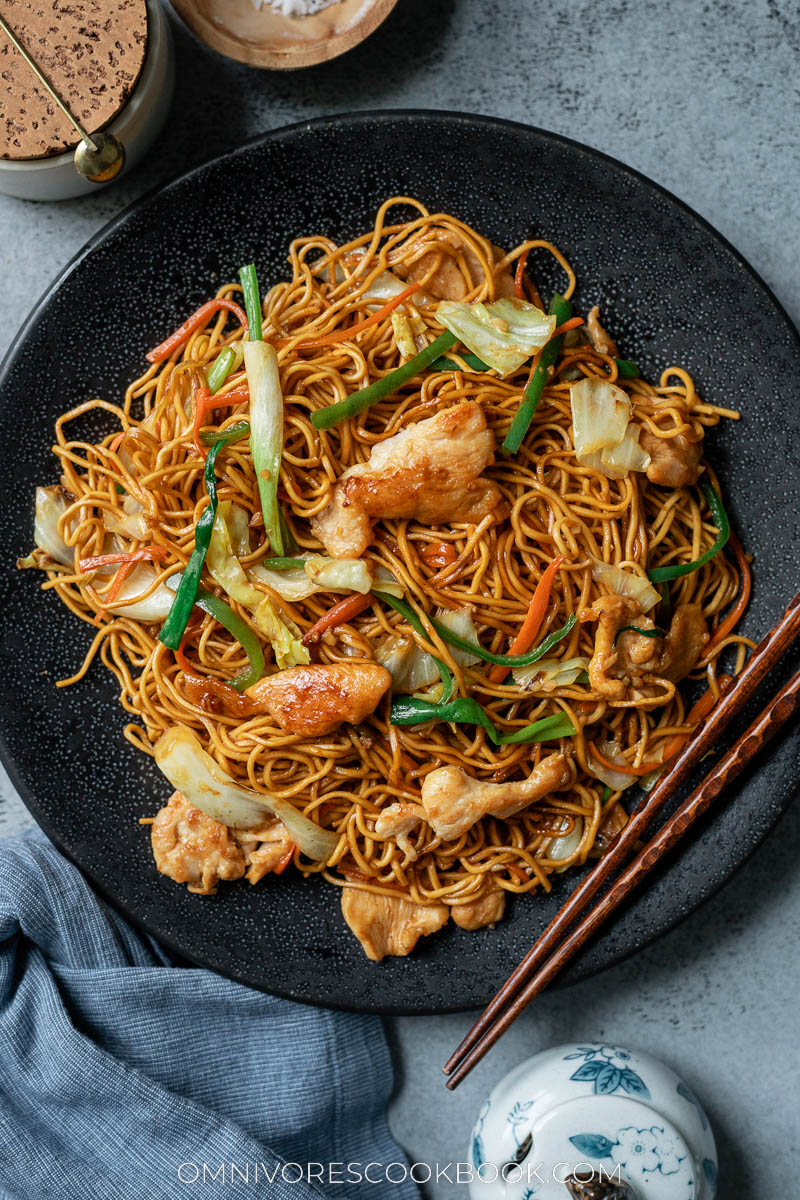 Homemade chicken chow mein with cabbage and carrot